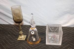 lot 431 image: Set of Decorative Glassware  Swan Bell, Crystal Vase, and Smoky Wine Goblet