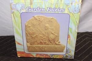 lot 446 image: Garden Fairies Wall Tray with Intricate Carvings