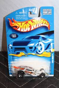 lot 469 image: Set of 3 Hot Wheels Die-Cast Cars Surf Crate, La Troca & 57 Roadster