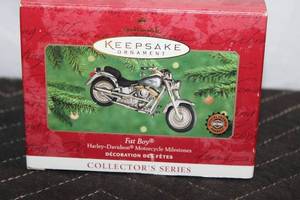 lot 484 image: 1990 Fat Boy Harley-Davidson Motorcycle Ornament Keepsake