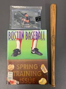lot 11J image: Baseball Memorabilia Cal Ripken Jr., Bat, Magazine