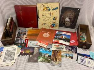 lot 29J image: Vintage Scrapbook Collection with Memorabilia