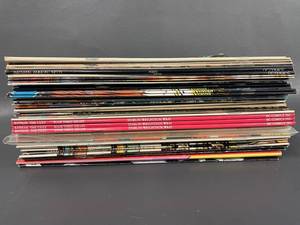 lot 109J image: Lot DC Marvel Comics Mixed Issues Collection