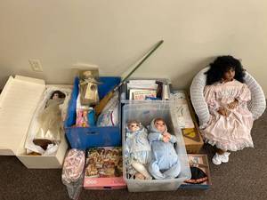 lot 125J image: Vintage Doll Collection with Realistic Baby and Elegant Large Doll