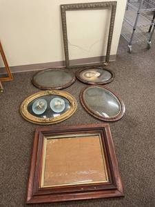 lot 131F image: Antique Vintage Ornate Picture Frames Collection