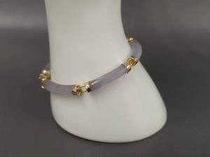 lot 19W image: Lavender Jade 14k Gold Bracelet