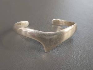 lot 22W image: Vintage Taxco Mexico Modernist Sterling Silver Bracelet