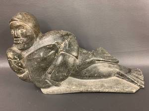 lot 80W image: Canada Eskimo Seal Hunting Figure Soapstone