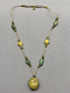 lot 7B image: Green Stone 925 Necklace with Turquoise Stones