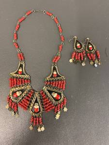 lot 29B image: Ethnic Red Beaded Necklace and Earring Set
