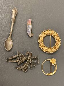 lot 44B image: Vintage Brooches, 925 Spoon, and Figurine Lot