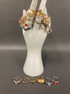 lot 48B image: Elegant Assorted Ring Collection - Gold Electroplate, Mixed Styles & Designs