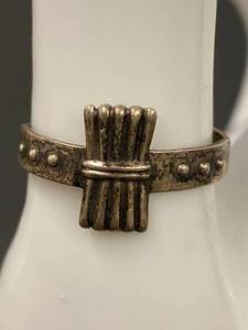 lot 49B image: Vintage Wheat Sheaf Sterling Silver Ring, Unique Design