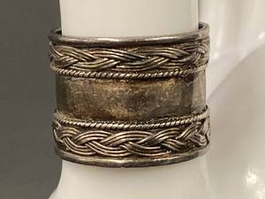 lot 53B image: Vintage 925 Sterling Silver Braided Band Ring