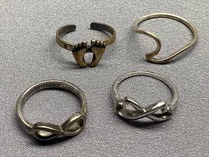 lot 89B image: Lot of Four 925 Sterling Silver Rings