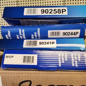 Lot of 4 Carquest Cabin Air Filter  Average MSRP Is $30 Each
