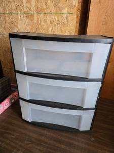 lot 12 image: Sterilite 3-Drawer Plastic Storage Unit