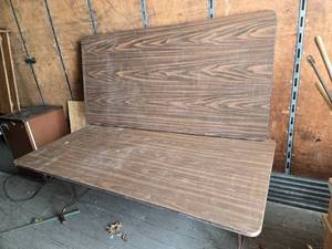 lot 18 image: Lot of 2 Samsonite Fort Smith Folding Tables