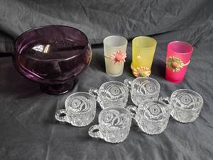 lot 78 image: Glass Items Amethyst Bowl, 6 Crystal Tea Cups, and more