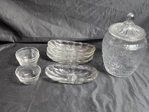 lot 79 image: Glass Kitchenware Collection Including Cookie Jar, Serving Dishes, and Bowls