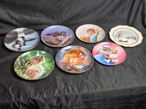 lot 88 image: Collectors Plates with Various Art Themes