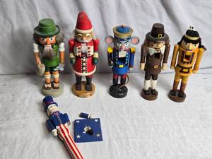 lot 126 image: Variety of Nutcrackers