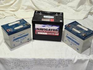 lot 209 image: 3 Batteries Navigator and Power Sonic PS-12350 NB - Untested