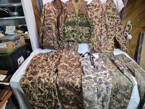 lot 230 image: Collection of Vintage Camouflage Hunting Apparel