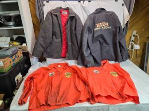 lot 231 image: Set of 4 Vintage Workwear Jackets including Snow Patrol and Refrigeration-Themed EIDS REFRIG. & AIRCOND