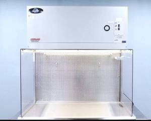 MSRP $8000 Nuaire NU-201-430 AireGard 4FT Tabletop Horizontal Laminar Airflow Workstation - Great Working Condition&nbsp Comes With Extras - See Pics&nbsp 1st Pic Is A Stock Pic