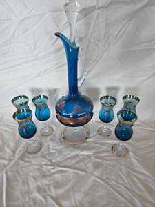 lot 4 image: Vintage 8 piece Italian 24K Gold Decantor set