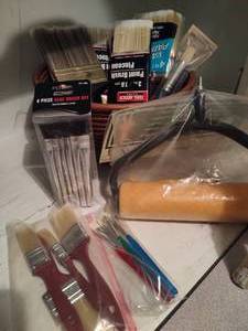 lot 53 image: Lot of Painting Supplies
