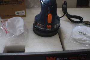 lot 32 image: WEN 6010 6-inch Random Orbit Waxer  Polisher