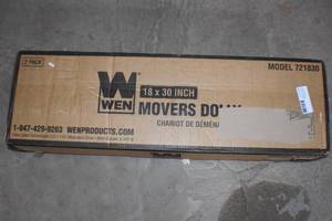 lot 39 image: WEN 721830 1320-Pound Capacity 18-by-30-Inch Hardwood Movers Dolly, 2-Pack