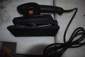 lot 48 image: WEN 6313 Electric 13 Sheet Sander