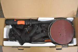 lot 49 image: WEN 6369 Variable Speed 5-Amp Drywall Sander with 15-Foot Hose