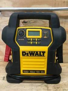 DeWalt 1600 Peak Amp Jump Starter with USB Power Bank Model # DXAEJ14