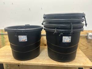 HDX Lot of 5- 21 Gal. Utility Tub Storage Totes with Rope Handles