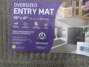 Oversized Entry Mat 30 x 47 - flaw...