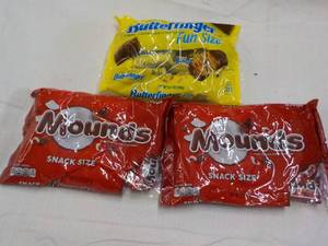 3 ct ButterFinger and Mounds Candy...