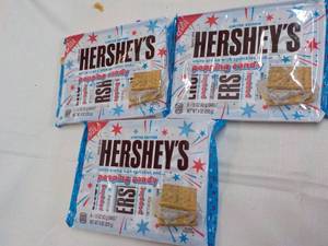Hersheys Popping Candy 18 bars...