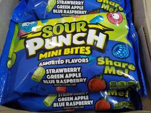 12 ct Sour Patch Mini Bites assort...