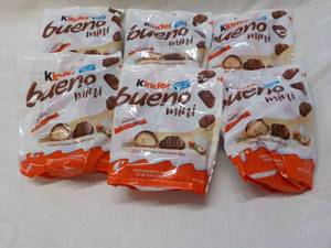 Kinder Bueno...