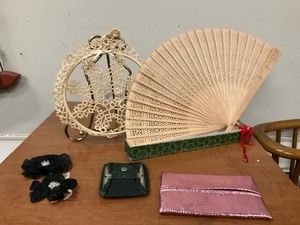 lot 96 image: Lot of Decor and MIsc.