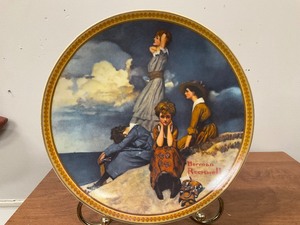 lot 123 image: Waiting on the Shore Rockwells Rediscovered Women Collection