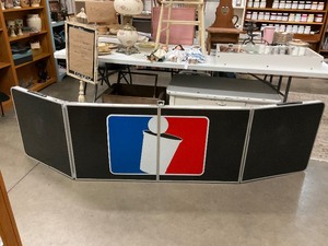 lot 133 image: Portable Beer Pong Table