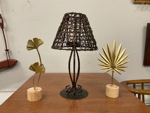 lot 63 image: Tea Light Holder and Gold Toned Decor