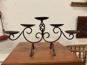 lot 73 image: Candleholder Decor