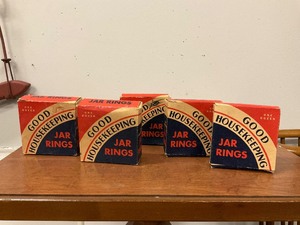lot 77 image: 5 packs of 1940-1960s Good Housekeeping Jar Rings