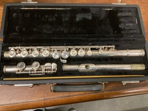 F.A. Reynolds Medalist Flute